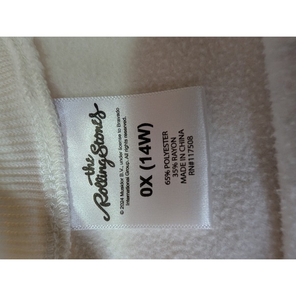 Rolling Stones White Classic Tongue Logo Sweater Size 0X (14W) - Picture 6 of 7